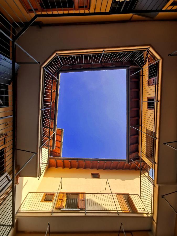 La Casa Del Sarto - Rooms And Apartments Lecco Esterno foto