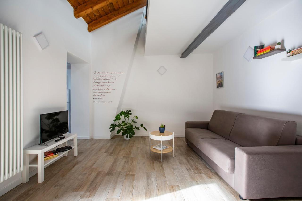La Casa Del Sarto - Rooms And Apartments Lecco Esterno foto