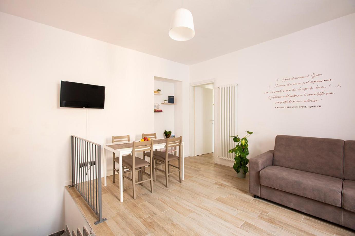 La Casa Del Sarto - Rooms And Apartments Lecco Esterno foto