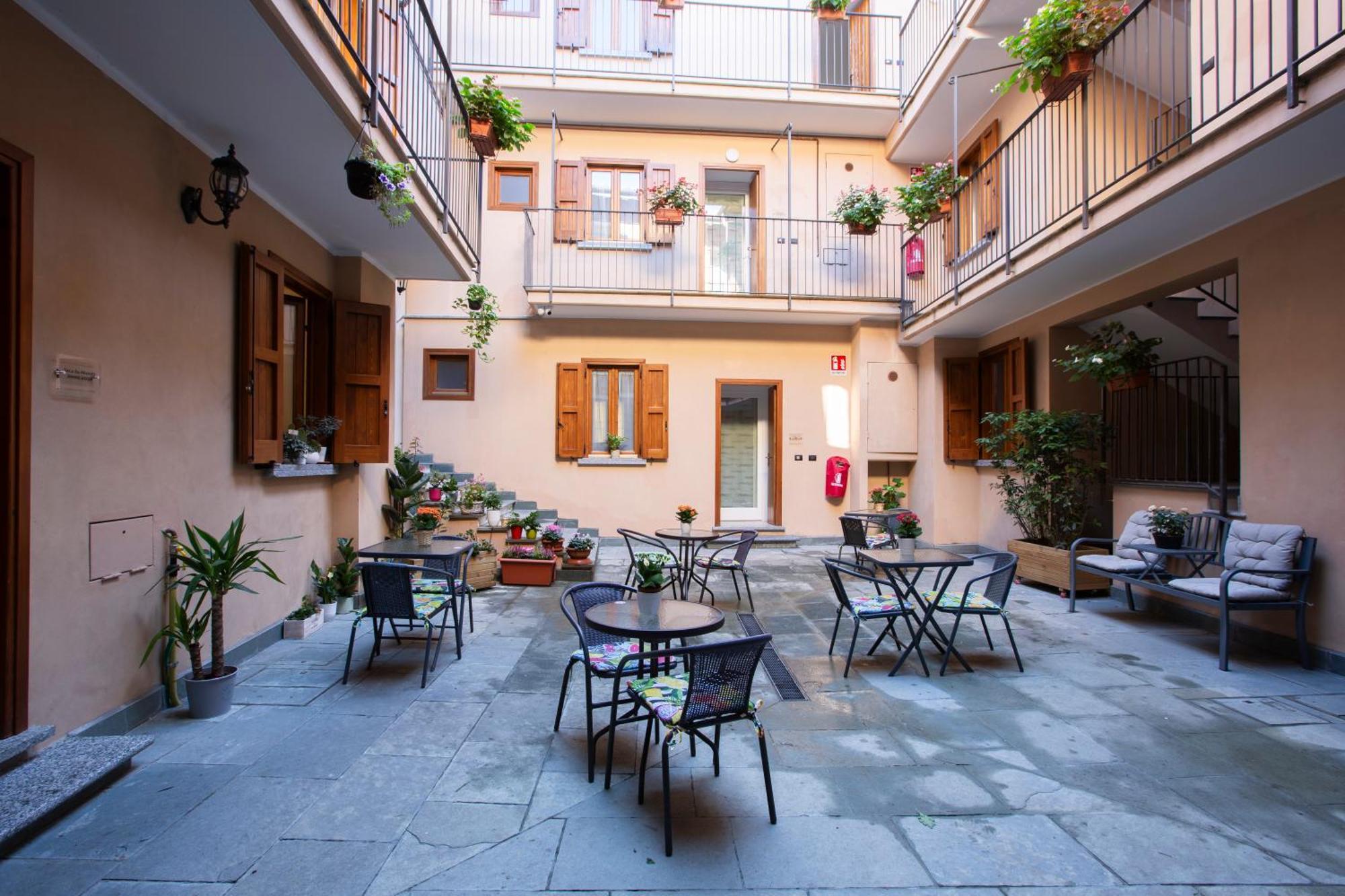 La Casa Del Sarto - Rooms And Apartments Lecco Esterno foto