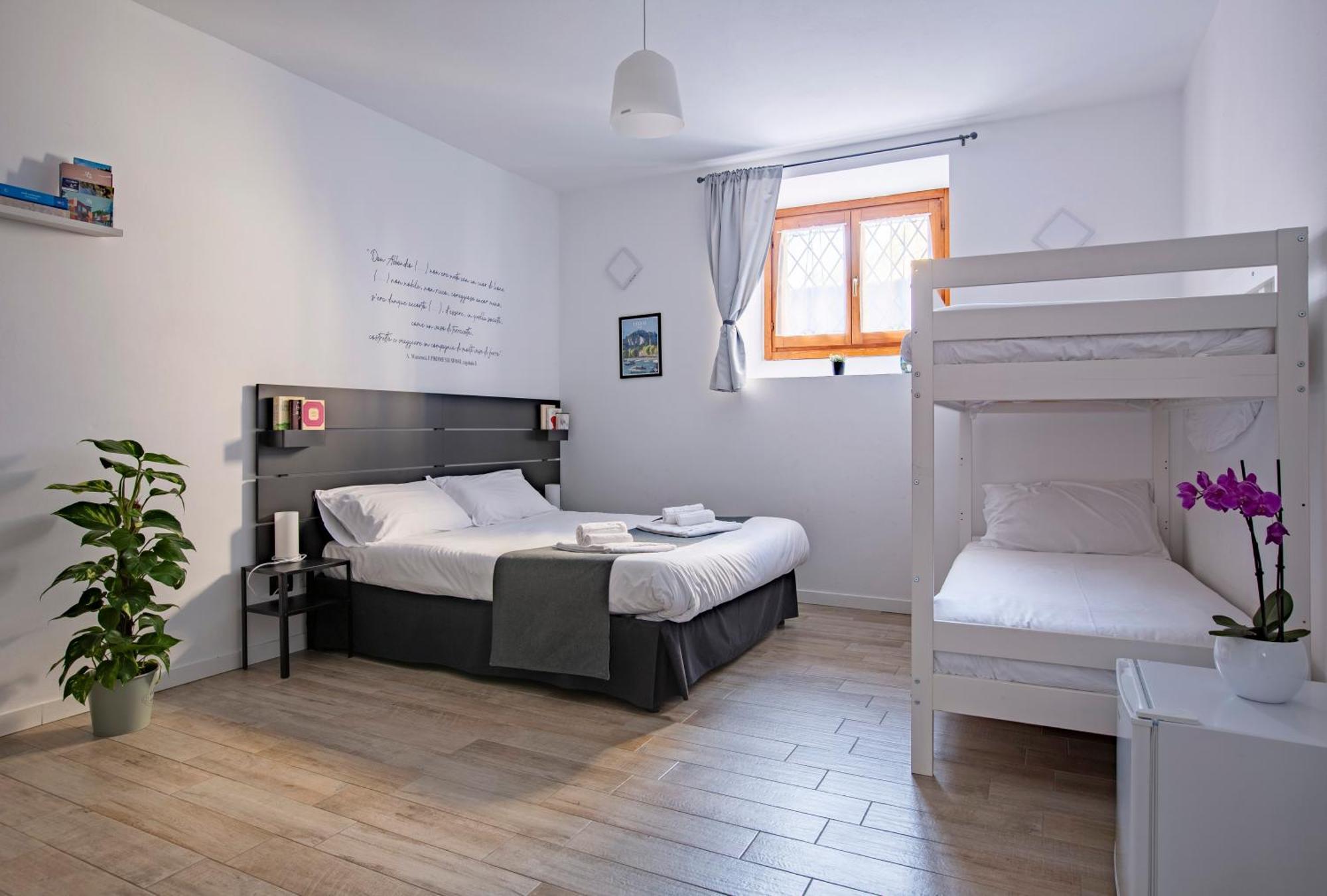 La Casa Del Sarto - Rooms And Apartments Lecco Esterno foto