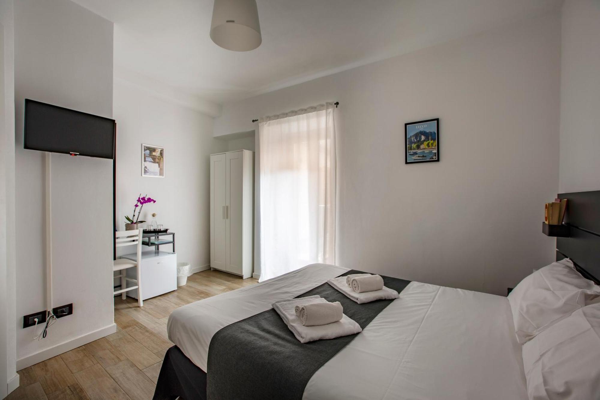 La Casa Del Sarto - Rooms And Apartments Lecco Esterno foto