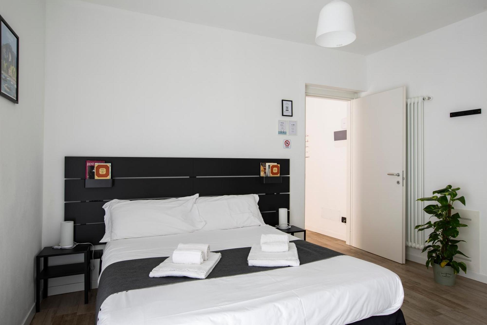 La Casa Del Sarto - Rooms And Apartments Lecco Esterno foto